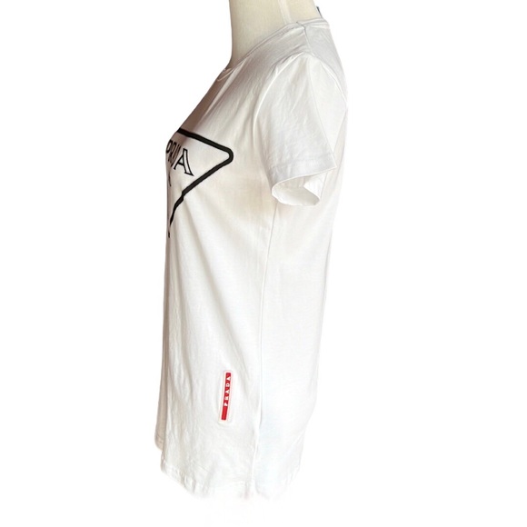 🔺Prada-Milano Woman T-Shirt 🔺 - Picture 7 of 9